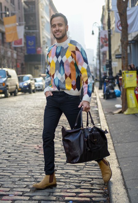 Social Influencer walking Social Influencer walking