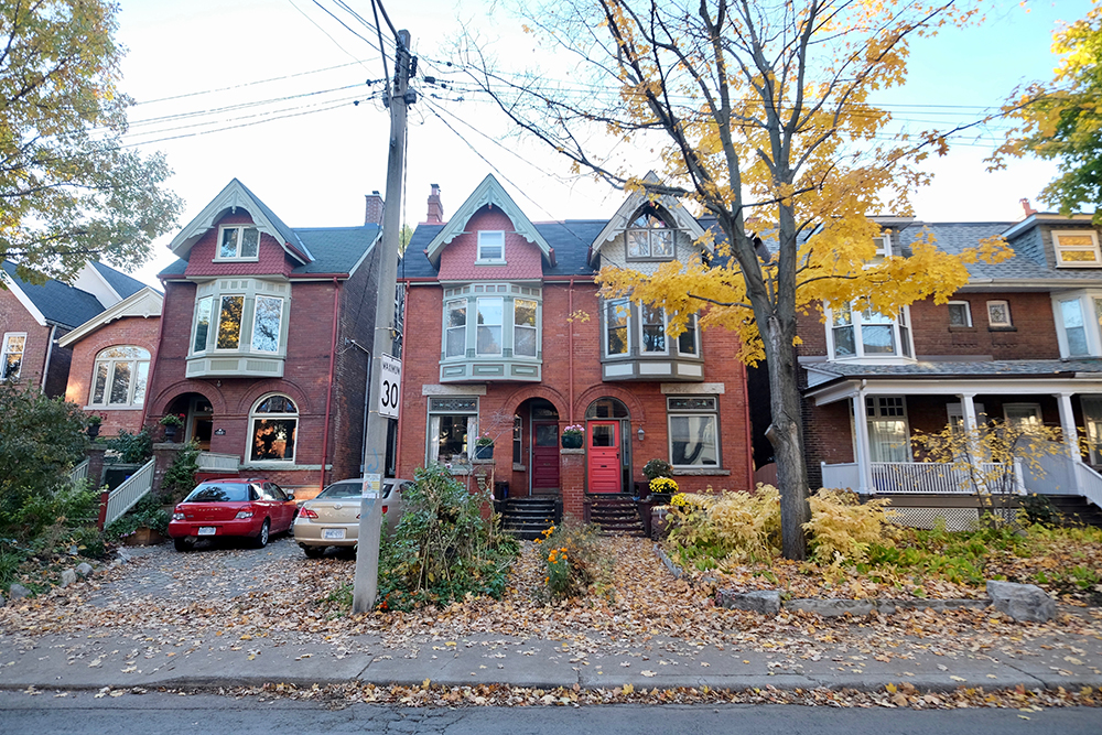 Lee's Palace Discover Toronto Uber